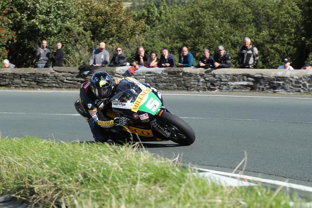 Double Qualifying Session At The Classic Tt Races As Pace Hots Up Ahead Of Saturdays First Race Day